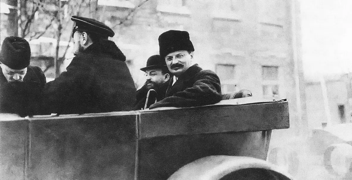 Троцкий и Йоффе в Брест-Литовске, ноябрь 1917 года